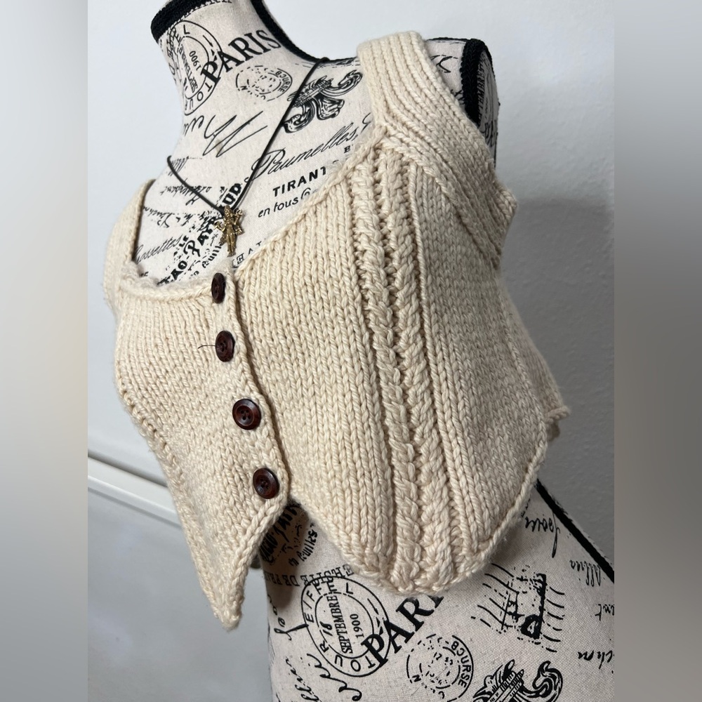 Crochet/knit top - Picture 2 of 10
